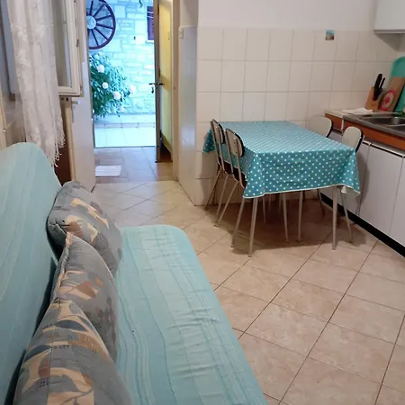 Apartment Kiwi Umag
