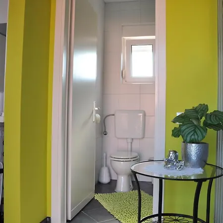 Appartamento Apartman Kiwi Medolino